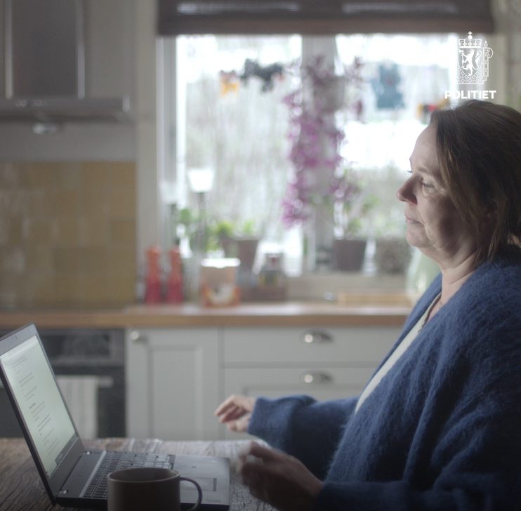Unngå telefonsvindel - råd til eldre og deira pårørande